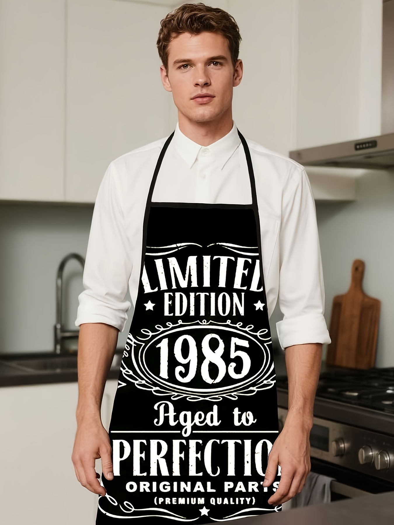 Czarny fartuch kuchenny z moty – Kitchen Baking Background recenzja i cena